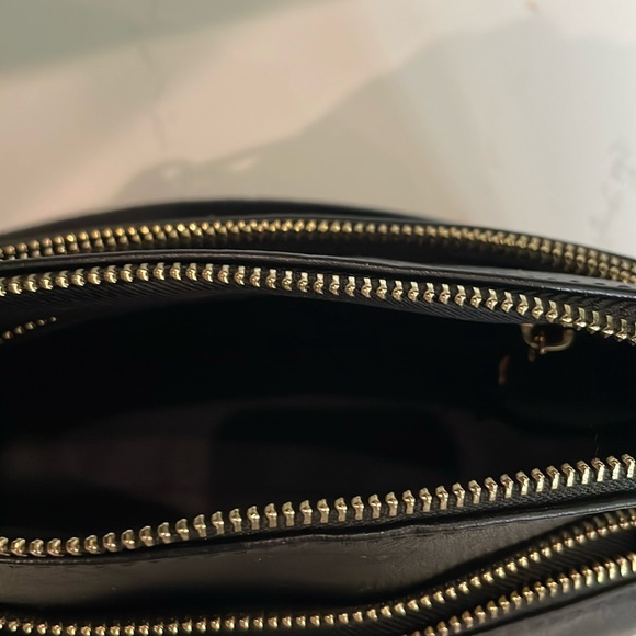 DIVINA FIRENZE. Black leather crossbody - Picture 2 of 6